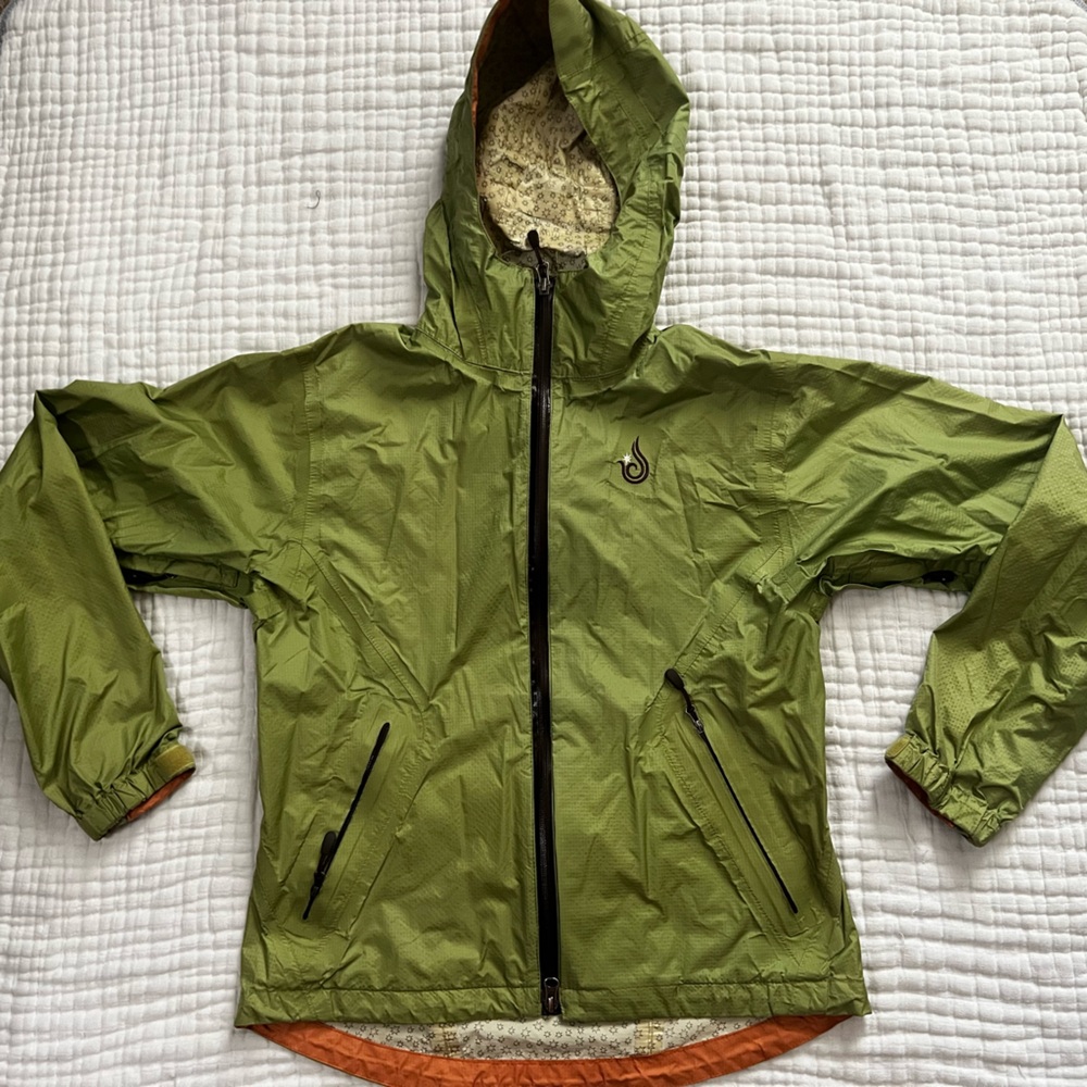 Isis for women rain jacket